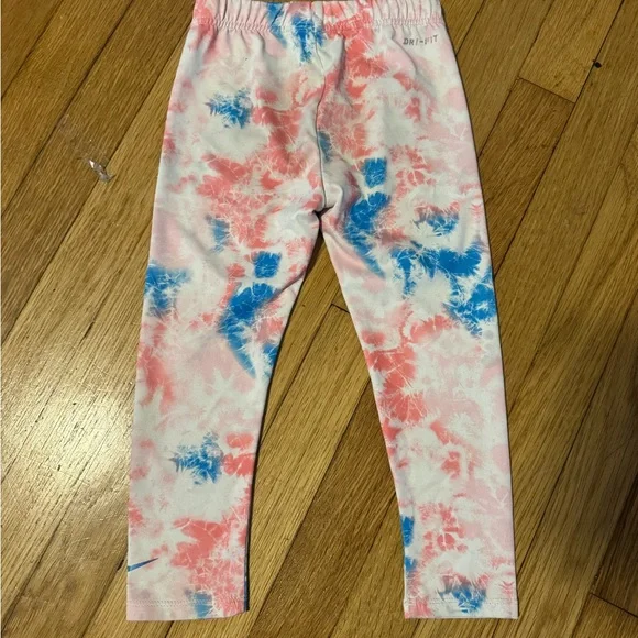 Nike Kids Tie-Dye Leggings - Pink and Blue Size 4T - Picture 4 of 6